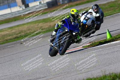 media/Jan-21-2023-Fastrack Riders (Sat) [[fcf3f88a30]]/Level 2/Session 4 Turn 6-Mountian Shot/